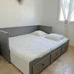 Avec Jacuzzi Prive Proche