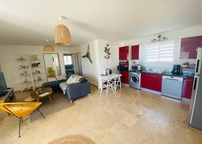 Avec Jacuzzi Privé Proche *