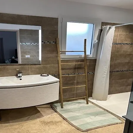 Avec Jacuzzi Prive Proche Villa Solaro